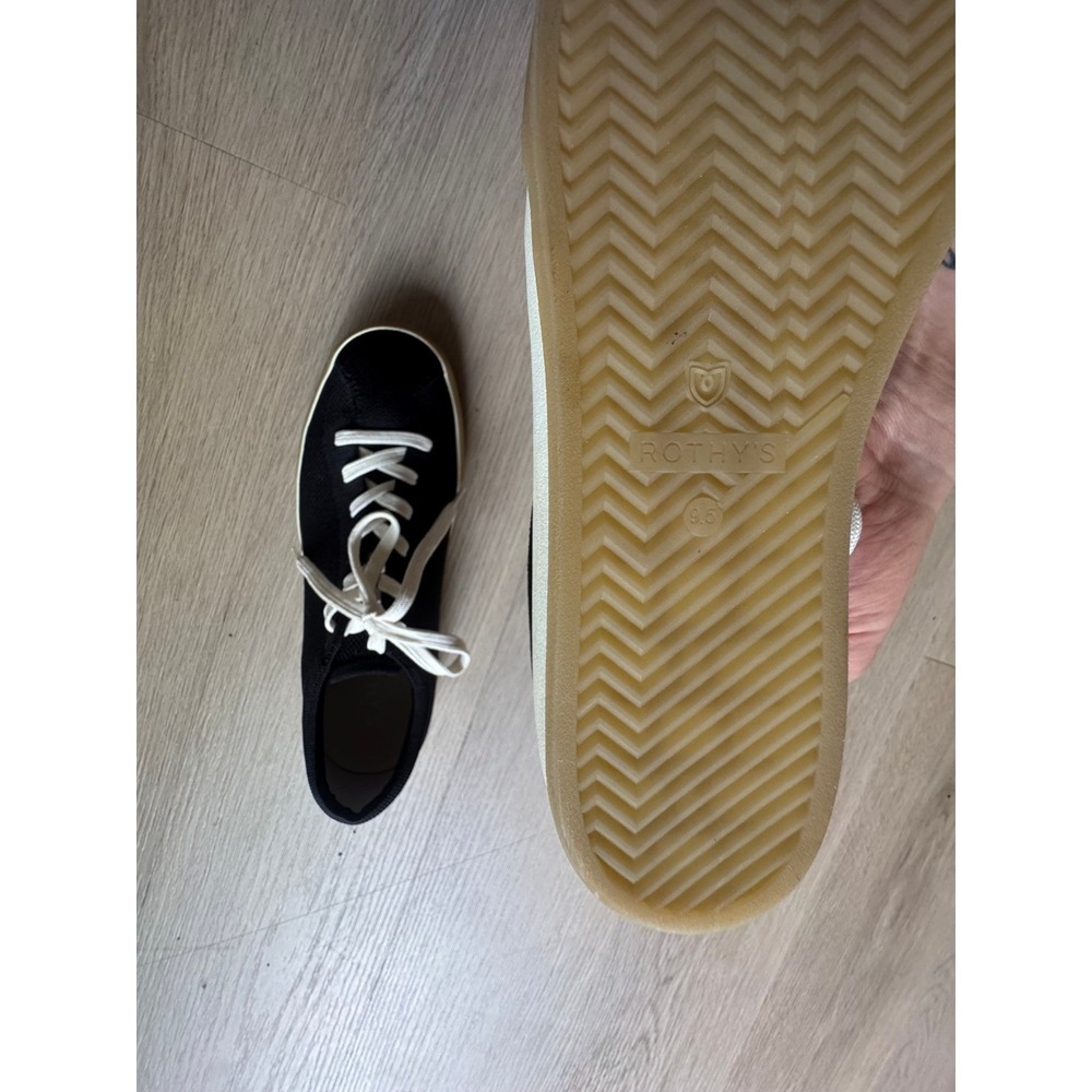 Women's Black Laceup‎ - Picture 5 of 8